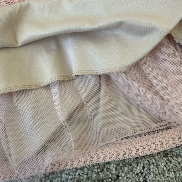 Light Pink Lace Dress | Size 3 - Picture 6 of 9